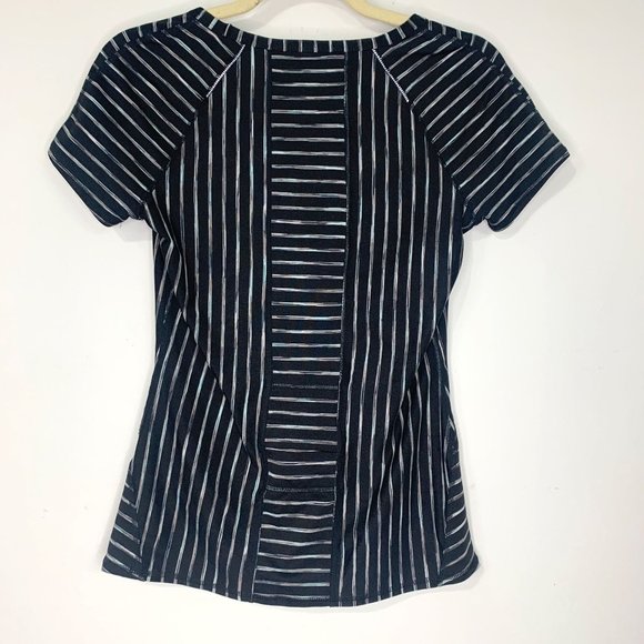 ATHLETA Pump It‎ Up Striped Short Sleeve Tee Sz XS - Picture 4 of 7